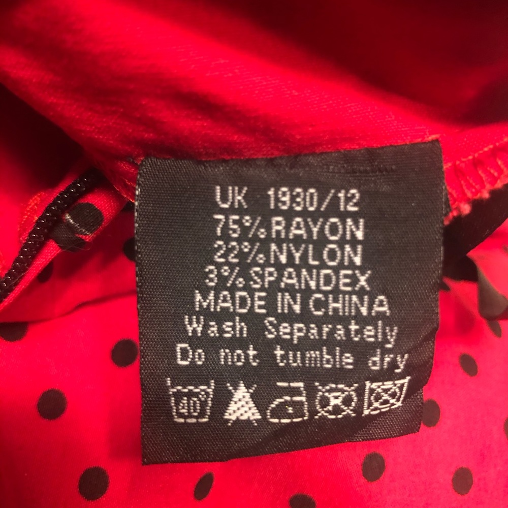 hell bunny red polka dot skirt - Picture 8 of 9